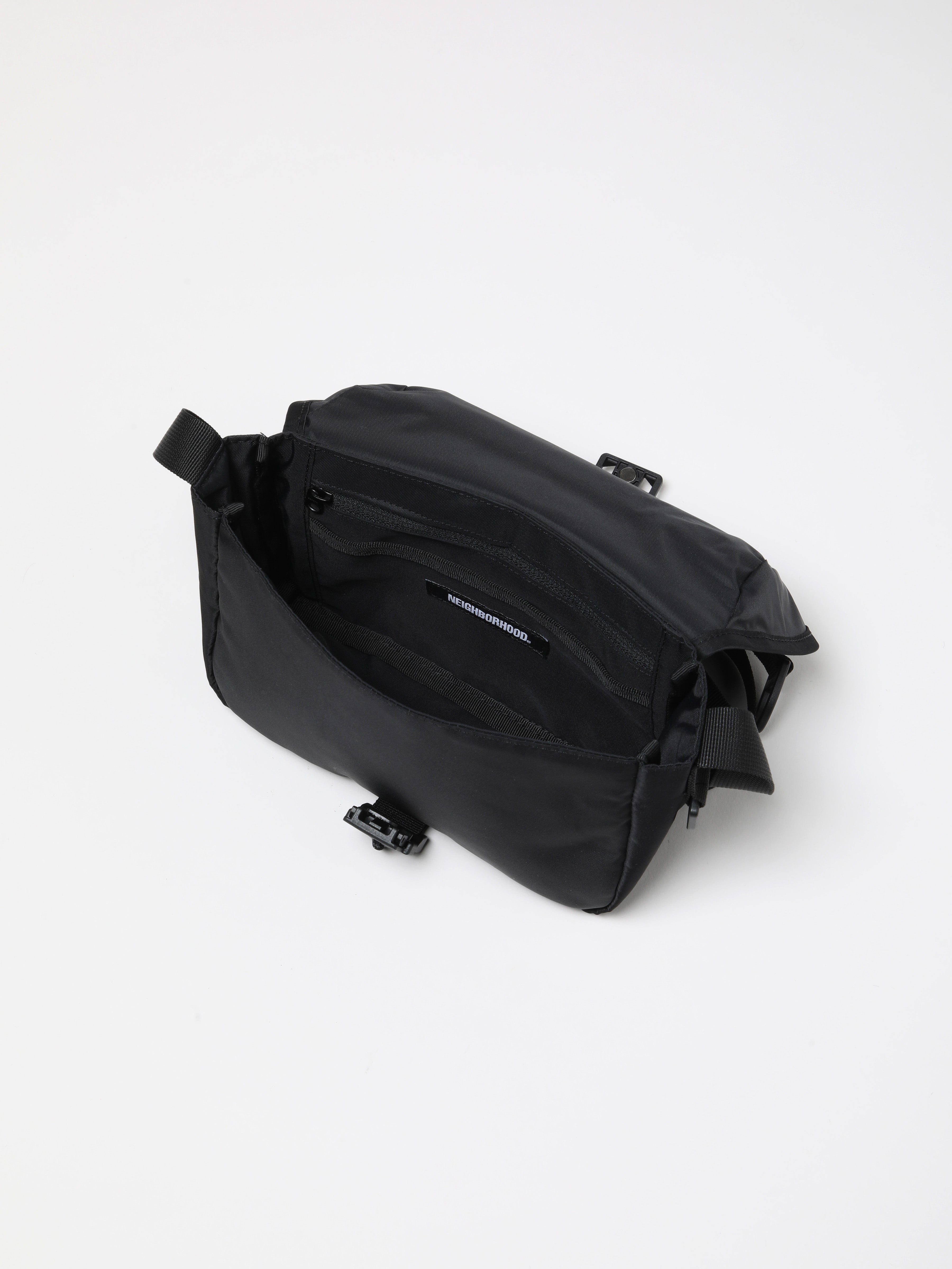 Neighborhood NH x Baicyclon Flap Umhängetasche Schwarz Nylon