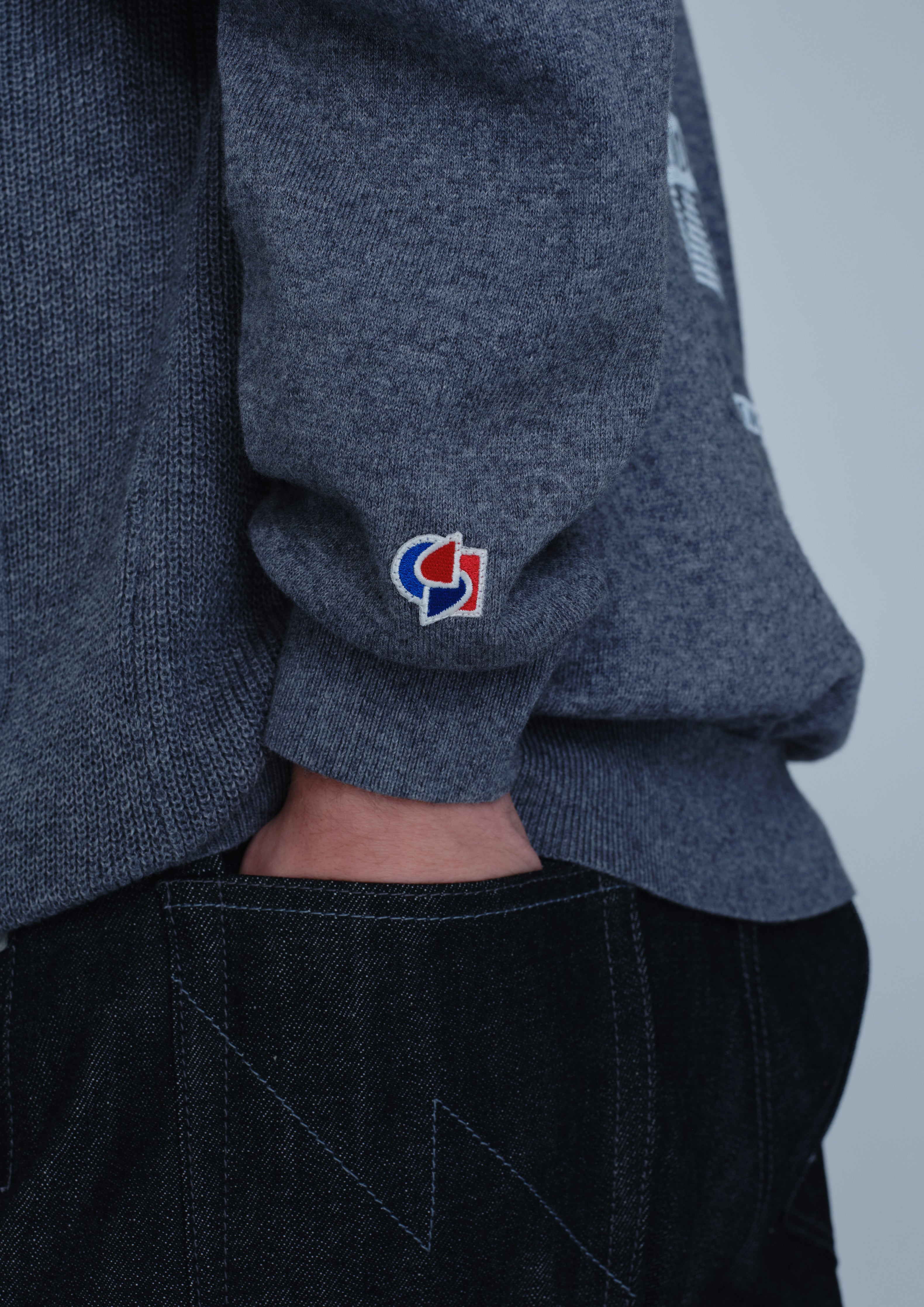 Neighborhood NH X Out Stand In Crewneck Pullover Grau