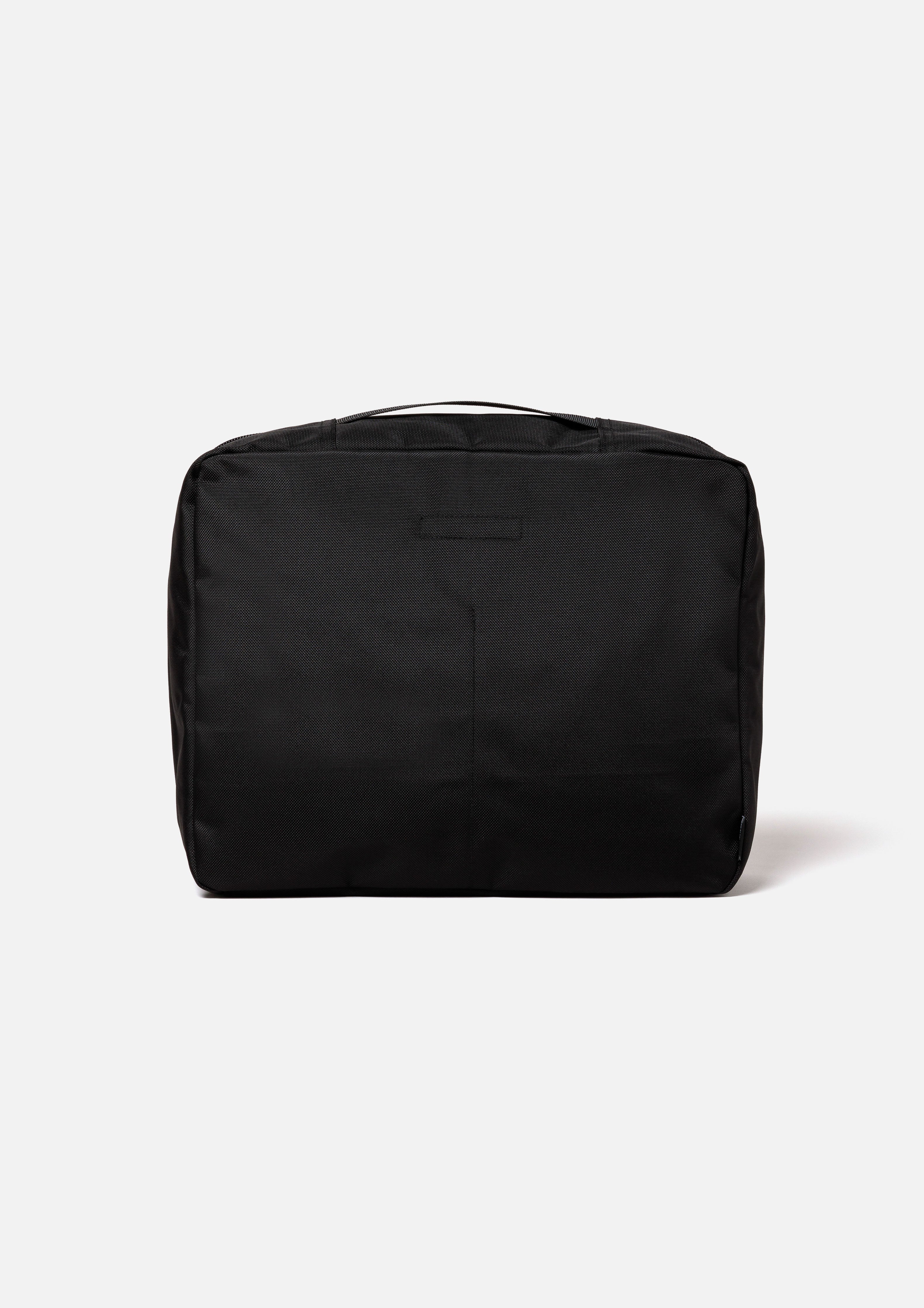 Neighborhood Travel Pouch-M Kulturtasche Schwarz Nylon