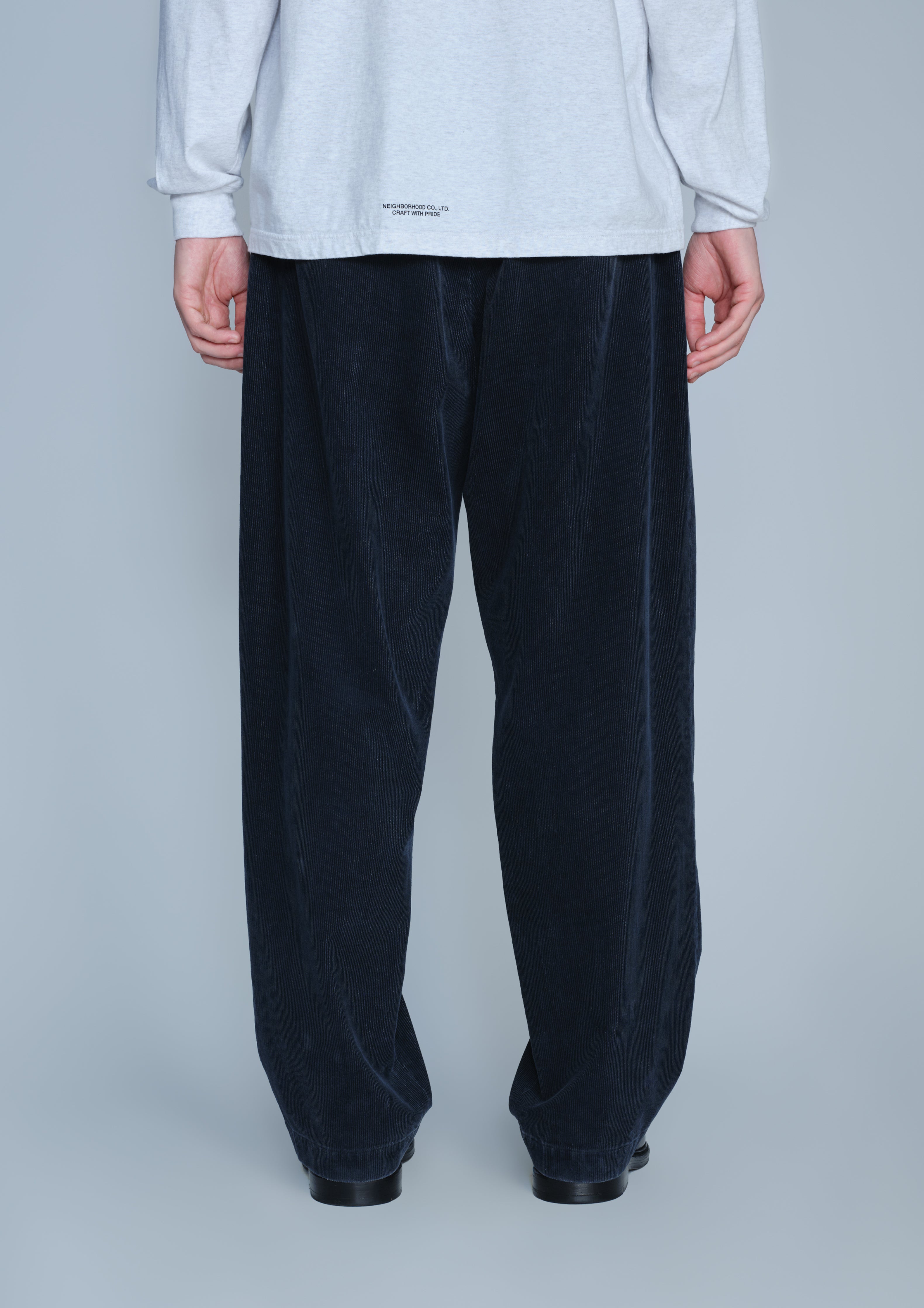 Neighborhood Washed Corduroy Plain Pants Cordhose Schwarz