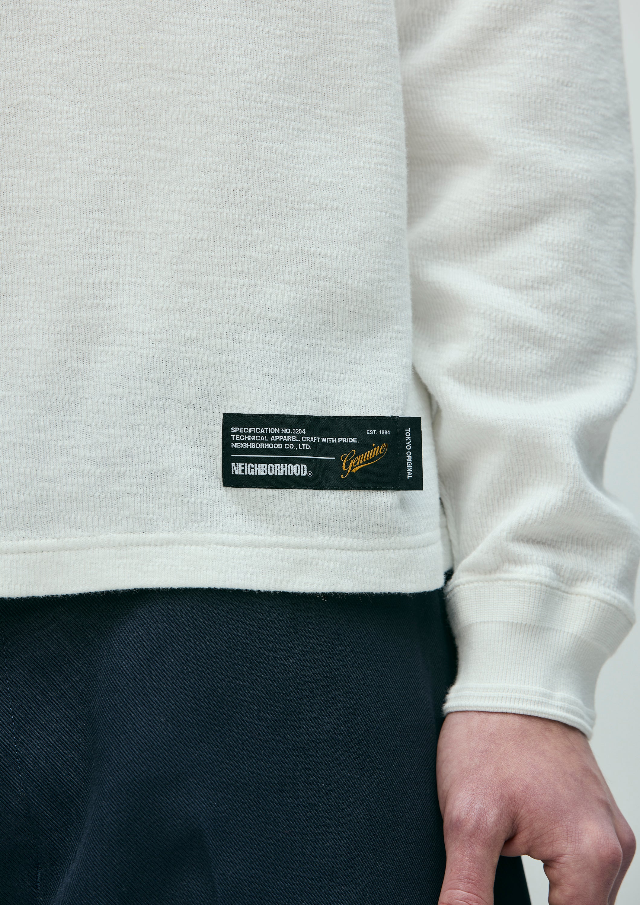 Neighborhood Honeycomb Crewneck LS Longsleeve Schwarz Waffle