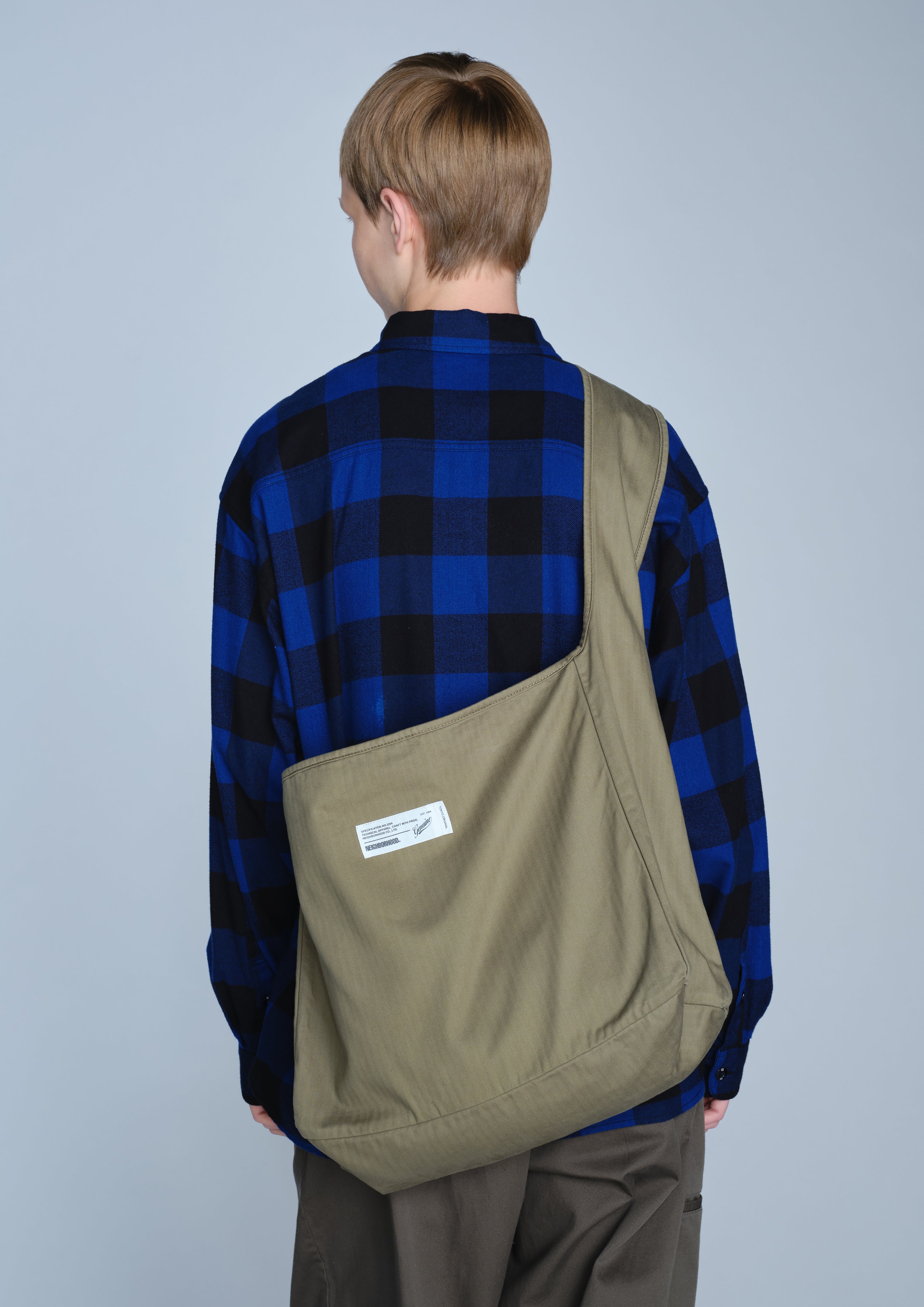 Neighborhood HBT Newspaper Bag Tasche Schwarz Fischgrät