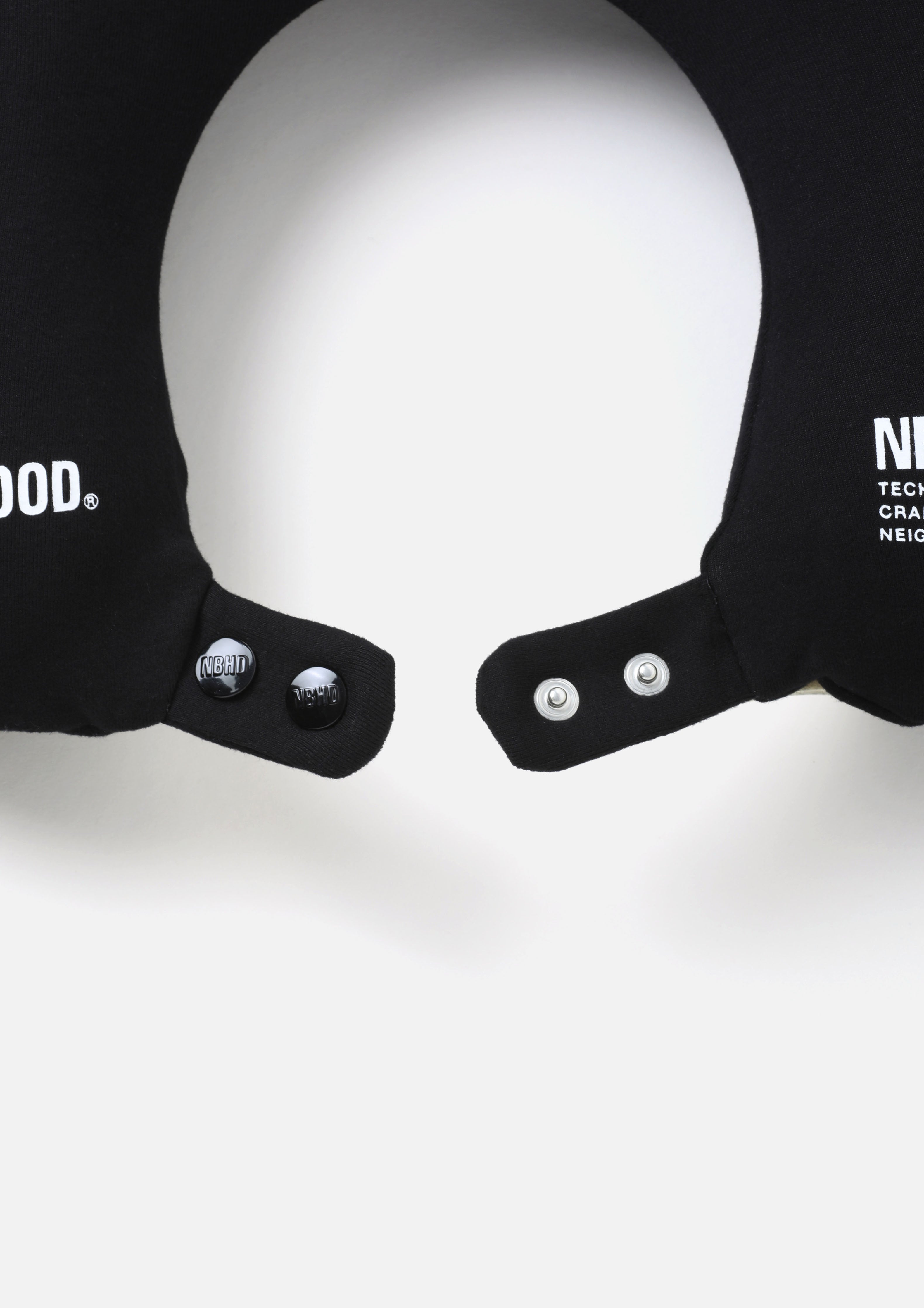 Neighborhood Logo Neck Pillow Nackenkissen Schwarz One Size Baumwolle